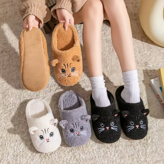 Pantuflas de felpa con diseño de gato